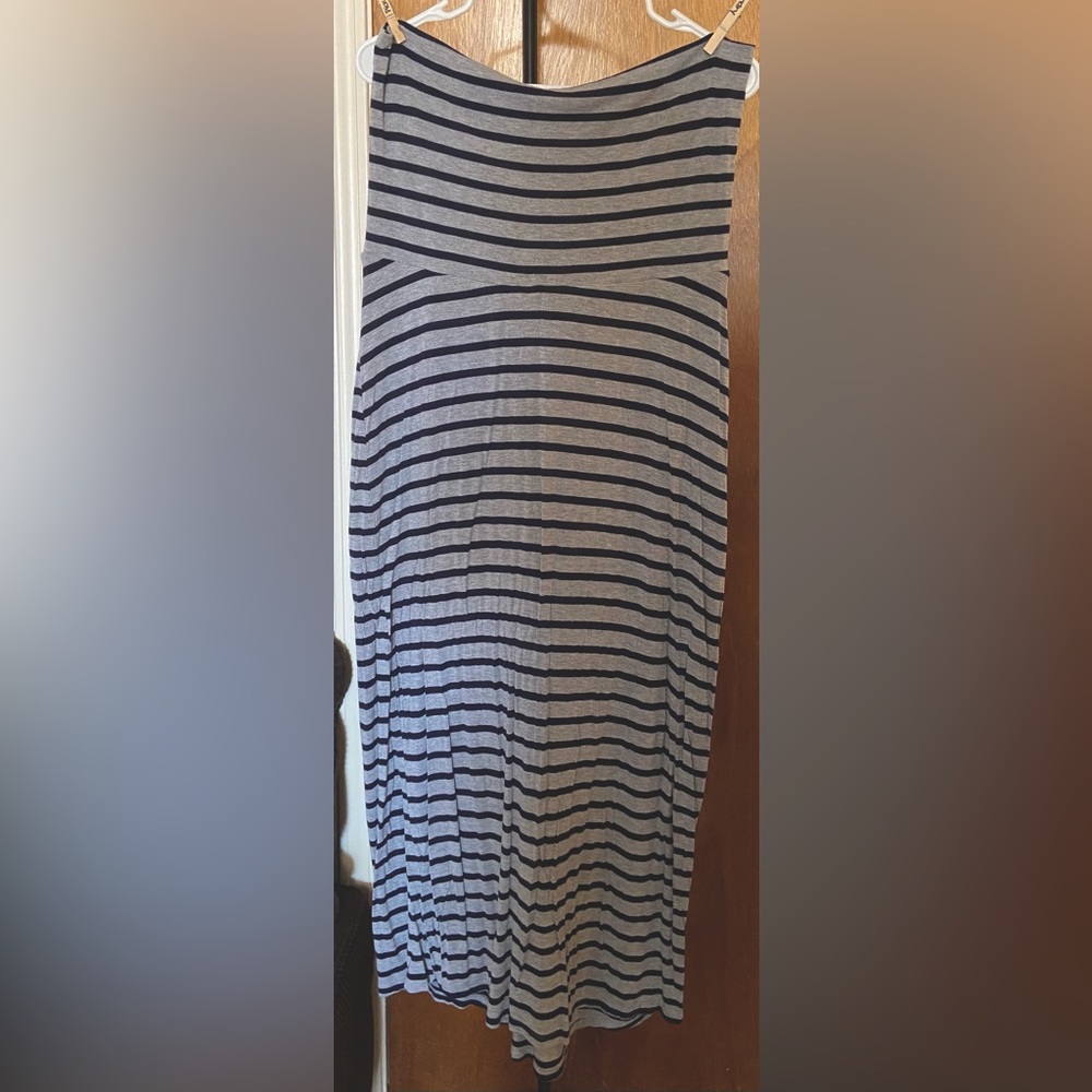 Gapmaternity maxi skirt